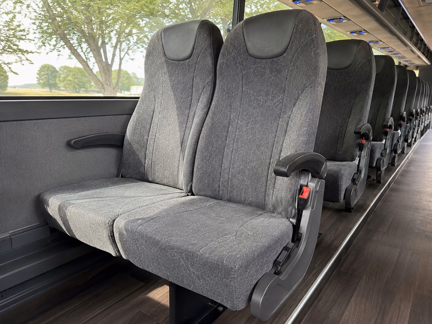 airport shuttle transfers for wedding guests flying into long beach airport