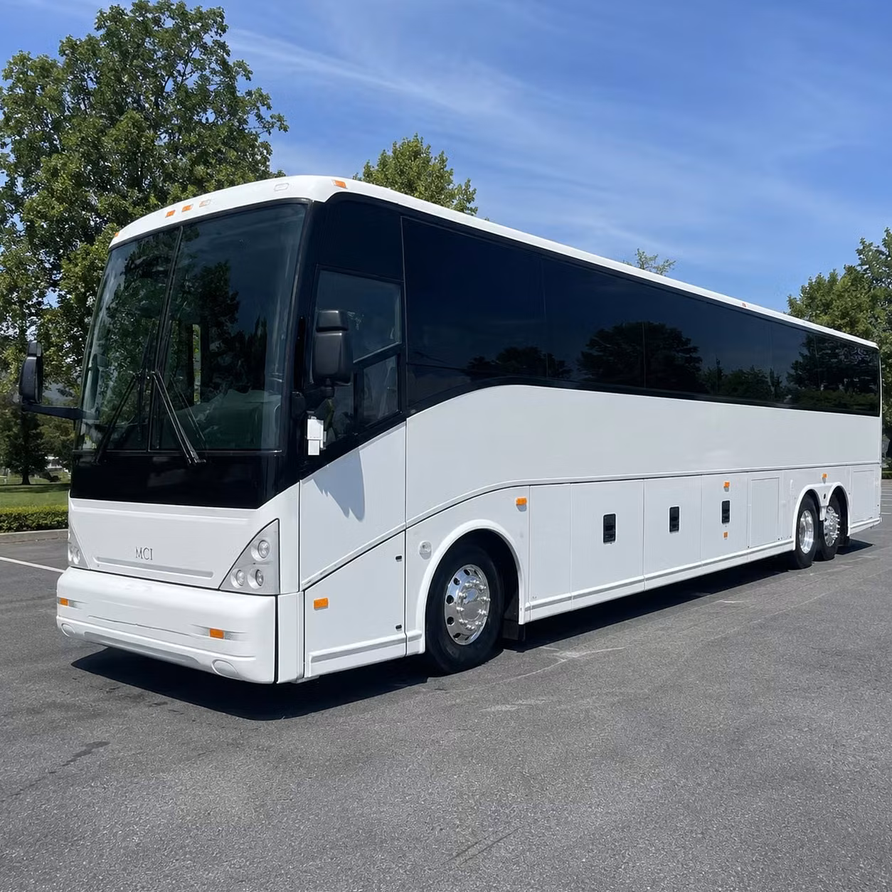 bus rental options for long beach trips
