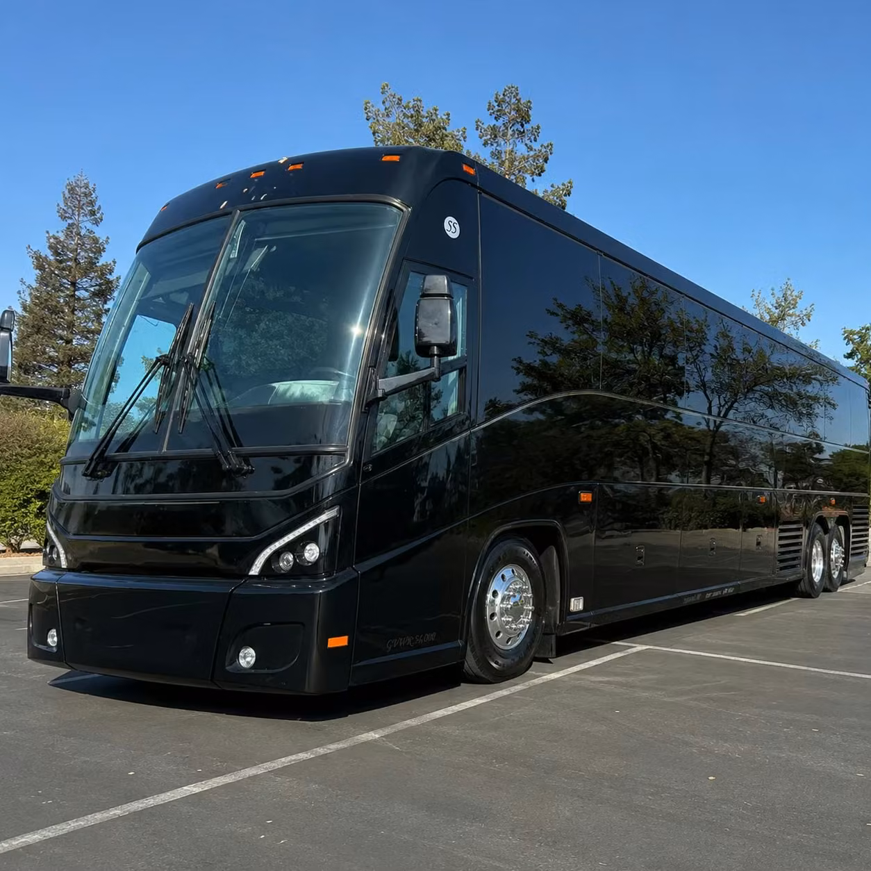 charter bus shuttles for the port of long beach government contractor operations