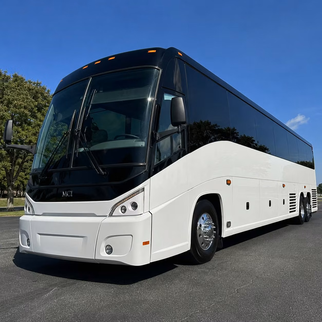 charter buses for weddings at the queen mary and shoreline village venues